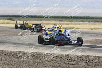 media/Jun-01-2024-CalClub SCCA (Sat) [[0aa0dc4a91]]/Group 6/Race/